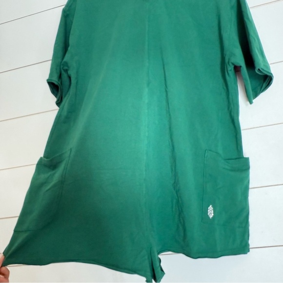 NWOT free people FP MOVEMENT HOT SHOT TEE ROMPER - Picture 4 of 15